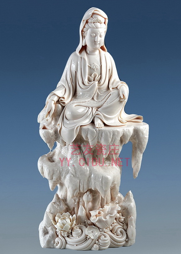 连紫华《连环滴水观音》(荣获2013年中国工艺美术“百花奖”金奖)(23x17x49)sy.jpg 连紫华《连环滴水观音》(荣获2013年中国工艺美术“百花奖”金奖)(23x17x49)sy.jpg